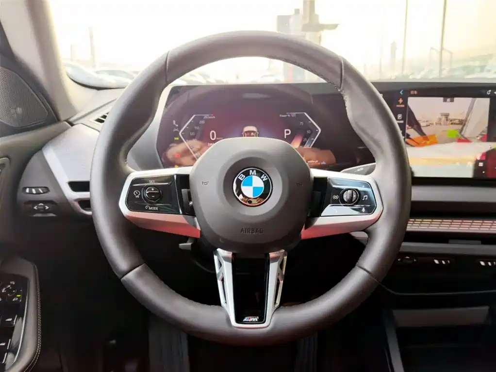 Заказать BMW 2 Series 2026 года за 4 428 457 ₽  из Китая