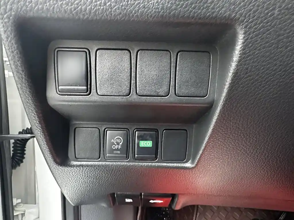 Nissan Qashqai — миниатюра 18