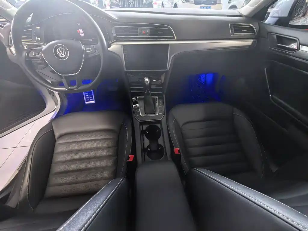 Volkswagen Lamando — миниатюра 9