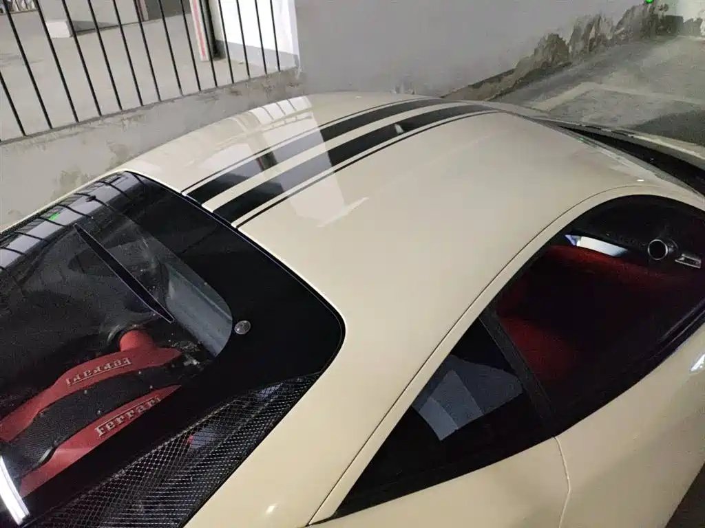 Ferrari F8 2019 Tributo 3.9T V8
