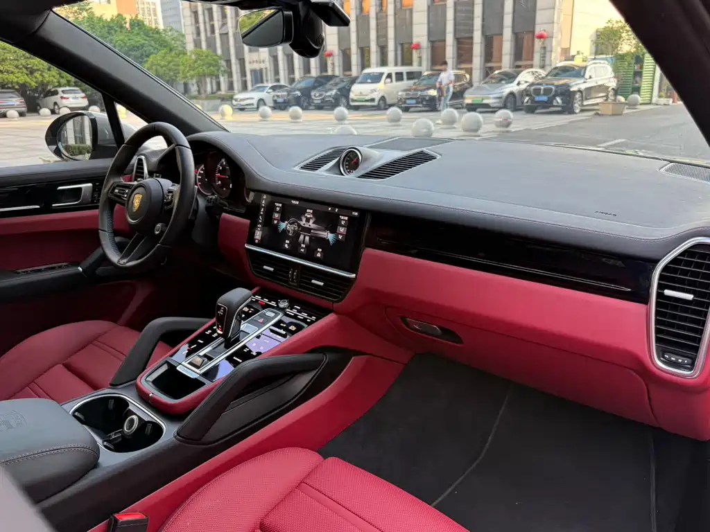 Porsche Cayenne 2018 Cayenne 3.0T