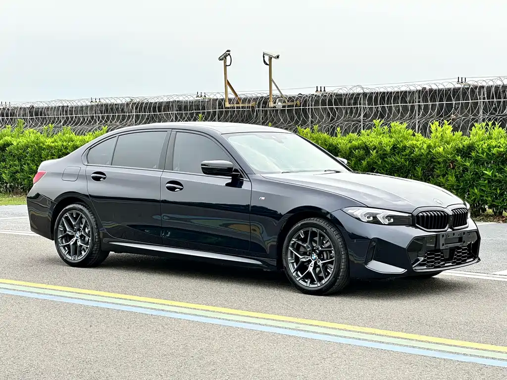 BMW 3 Series — миниатюра 3