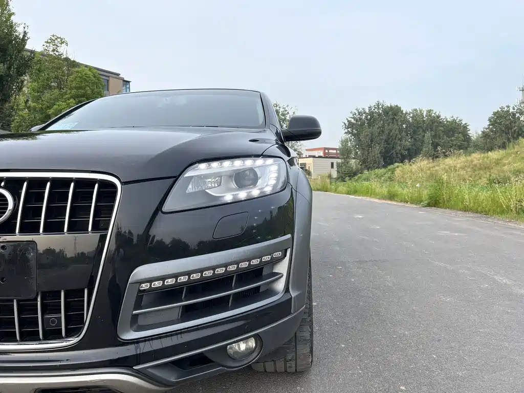 Audi Q7 — миниатюра 19
