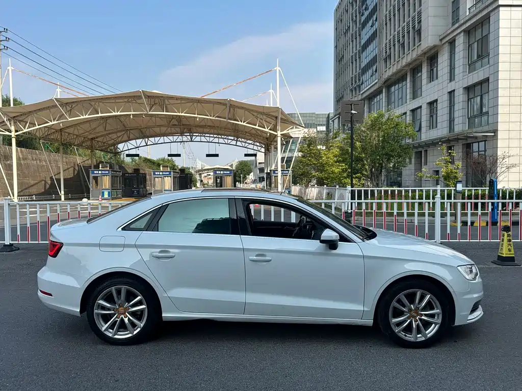 Audi A3 — миниатюра 4