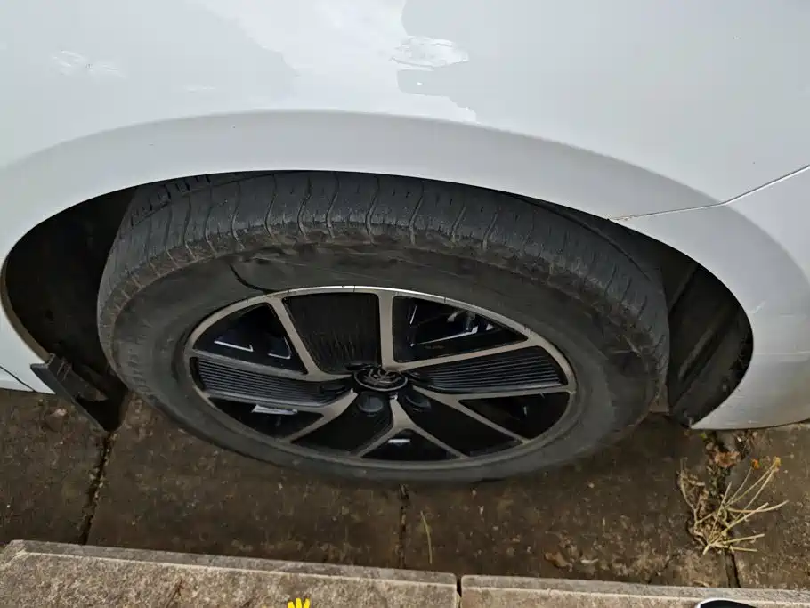 BYD Qin L — миниатюра 6
