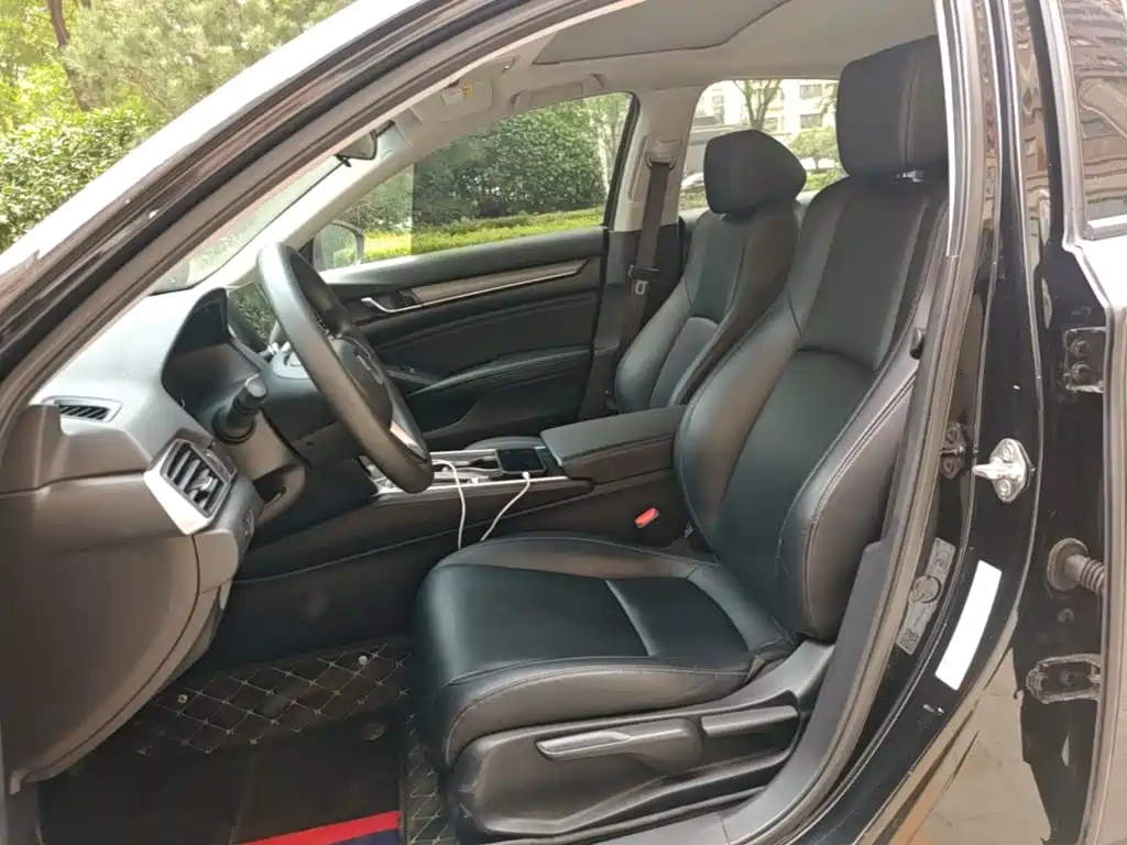 Honda Accord — миниатюра 15