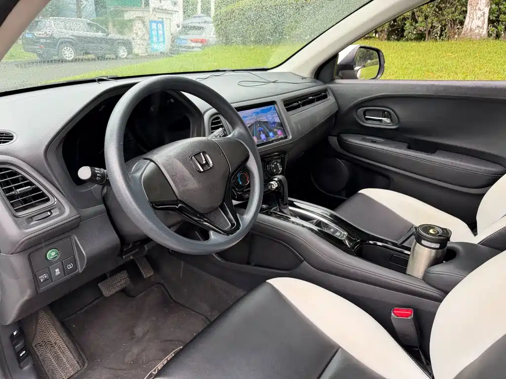 Honda Vezel — миниатюра 7