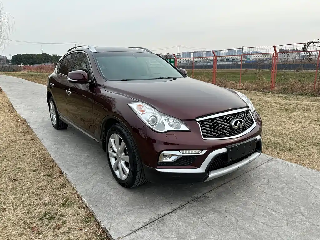 INFINITI QX50