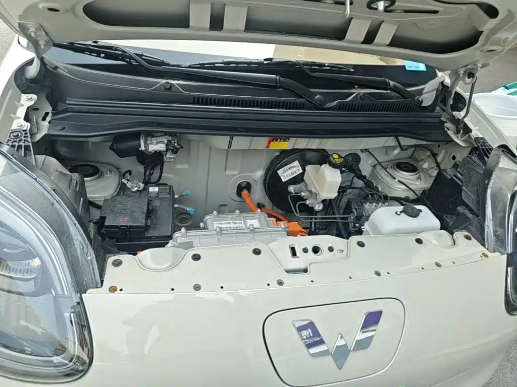 Wuling MINIEV — миниатюра 20