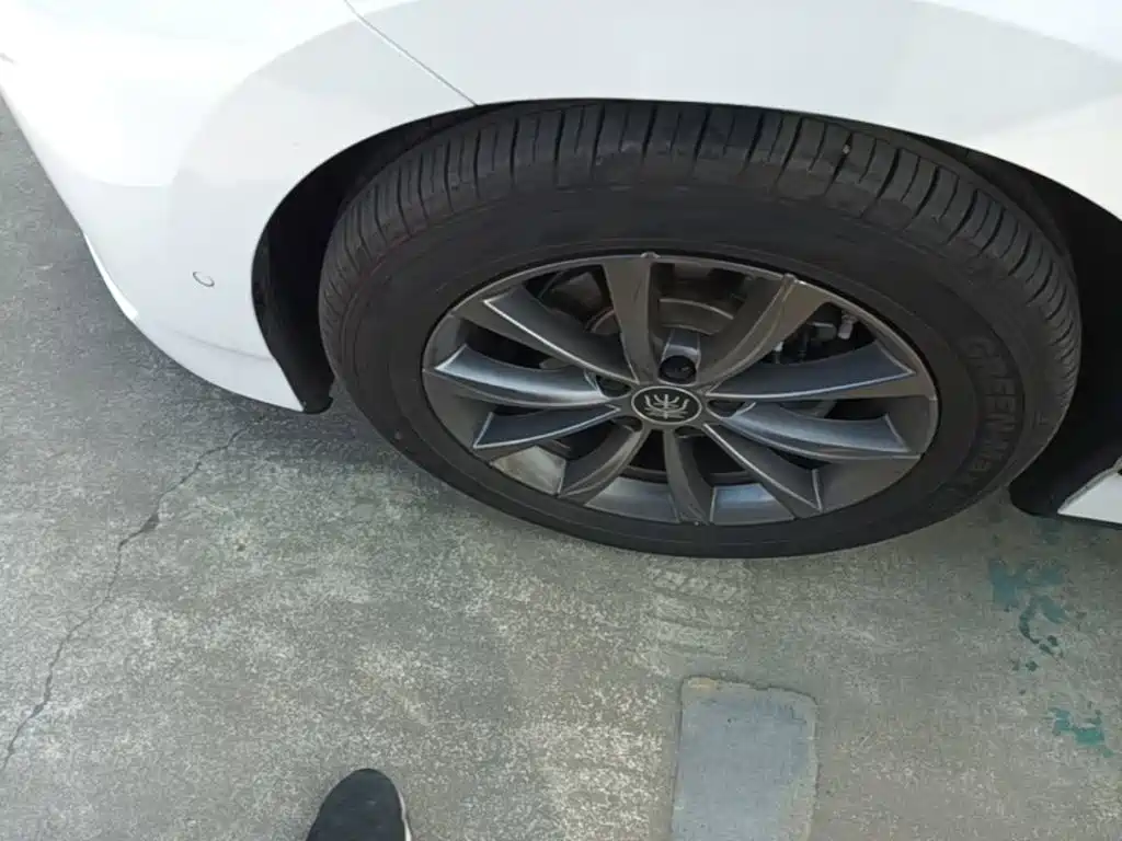 BYD Qin L — миниатюра 23