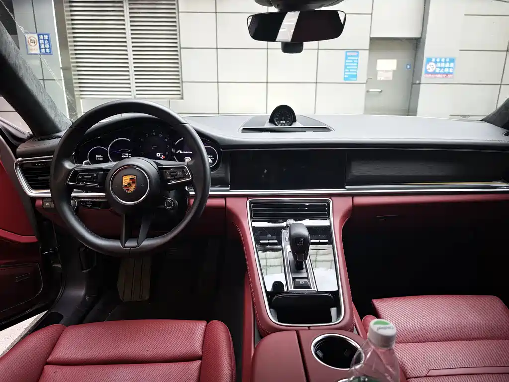 Porsche Panamera — миниатюра 6