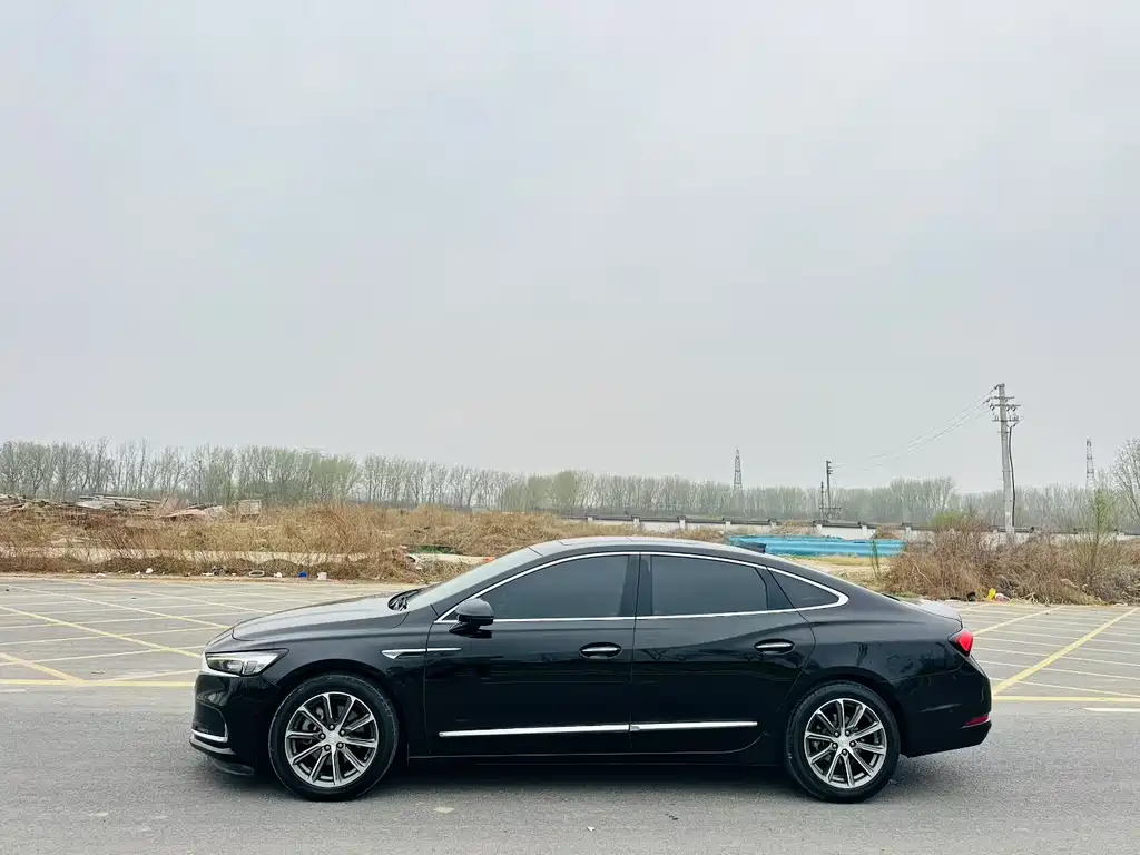 Buick LaCrosse 2020 652T Luxury