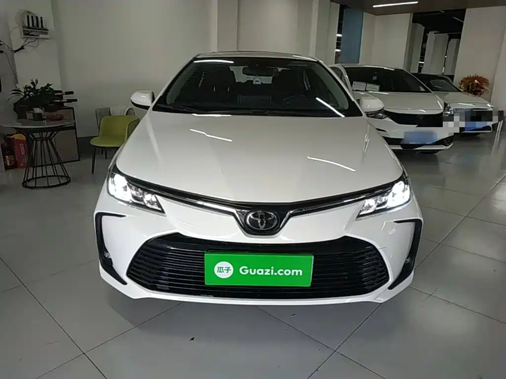 Toyota Corolla — миниатюра 3