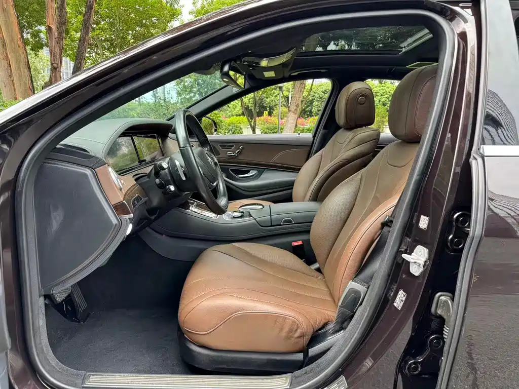 Mercedes-Benz S-Class — миниатюра 6