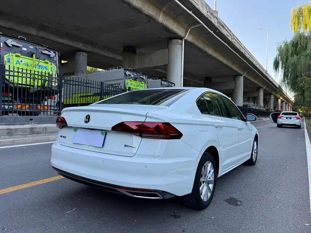 Volkswagen Bora — миниатюра 5