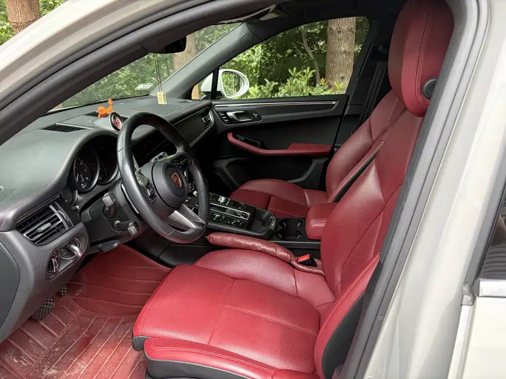 Porsche Macan — миниатюра 5