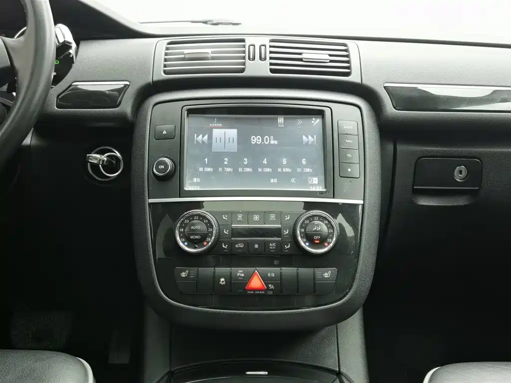 MERCEDES-BENZ R CLASS