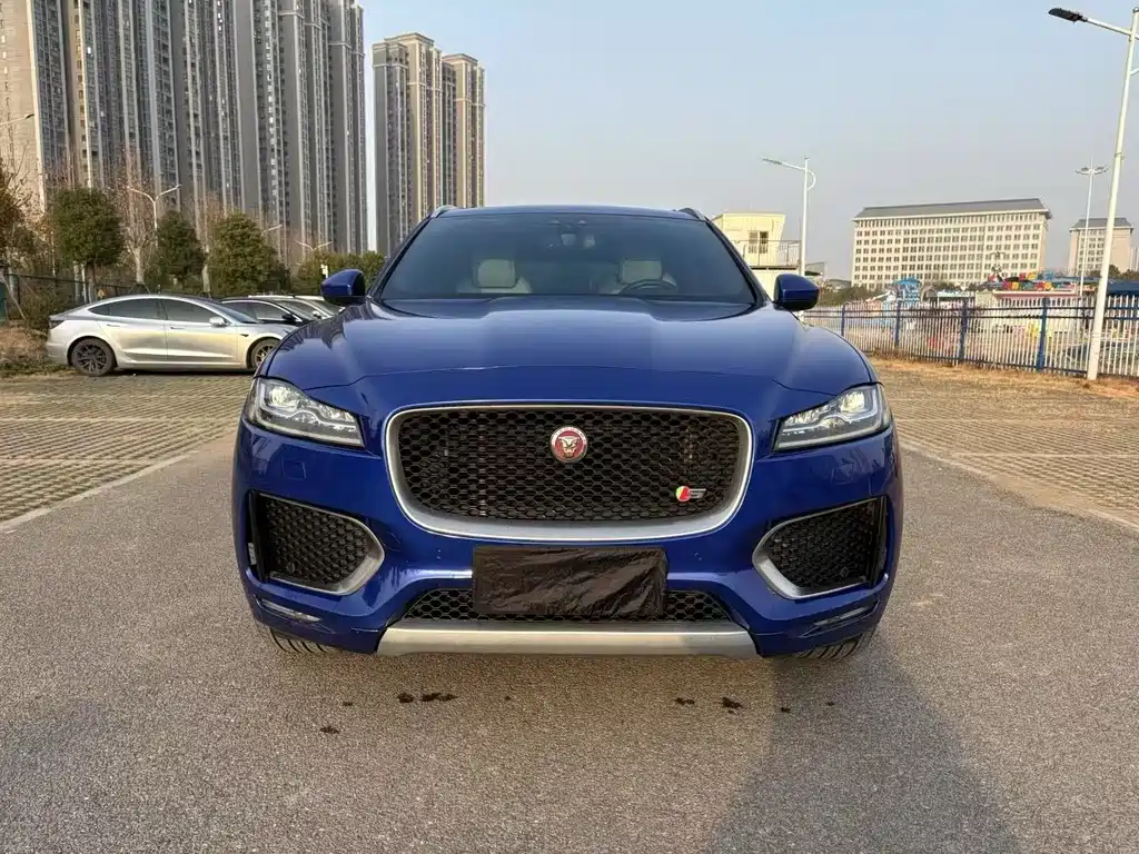 Jaguar F-PACE — миниатюра 2