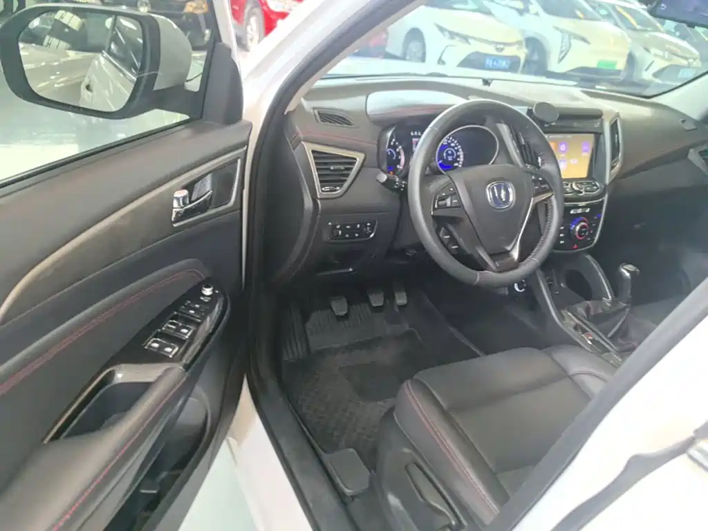 Changan CS75 — миниатюра 16