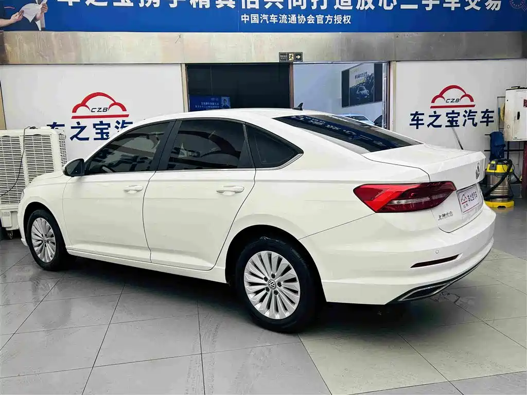 Volkswagen Lavida — миниатюра 8