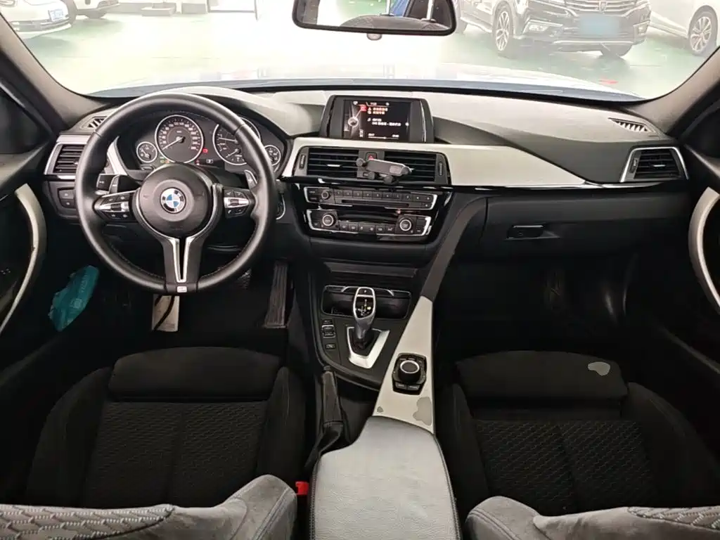 BMW 3 Series — миниатюра 10