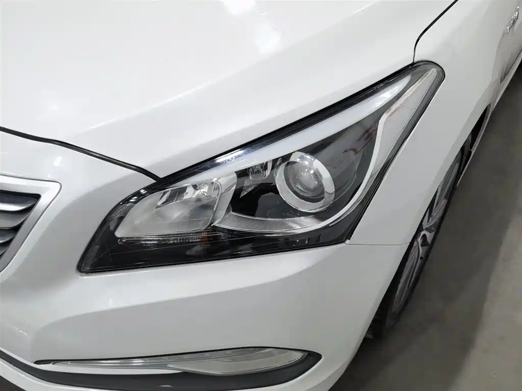 Hyundai Mistra 2016 1.6T AT GLS