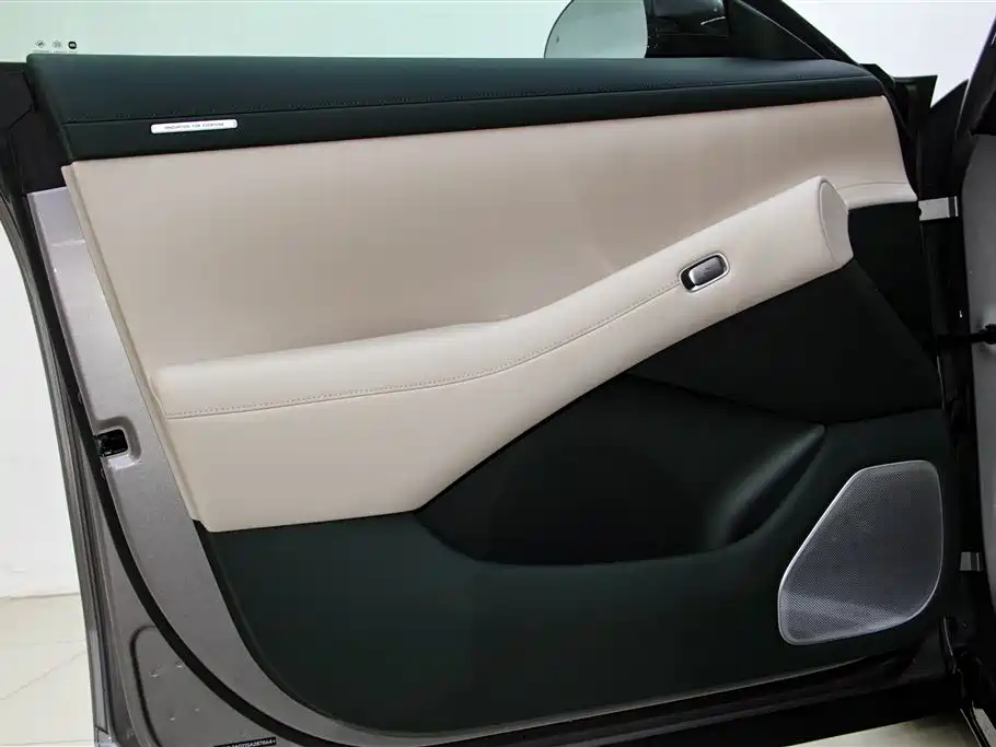 XIAOMI CAR XIAOMI YU7