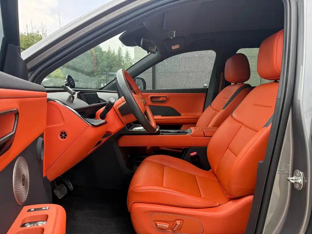 Toyota bZ3X — миниатюра 4