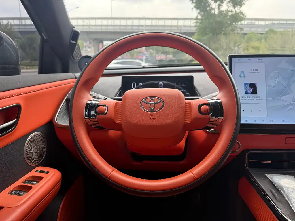 Toyota bZ3X — миниатюра 7