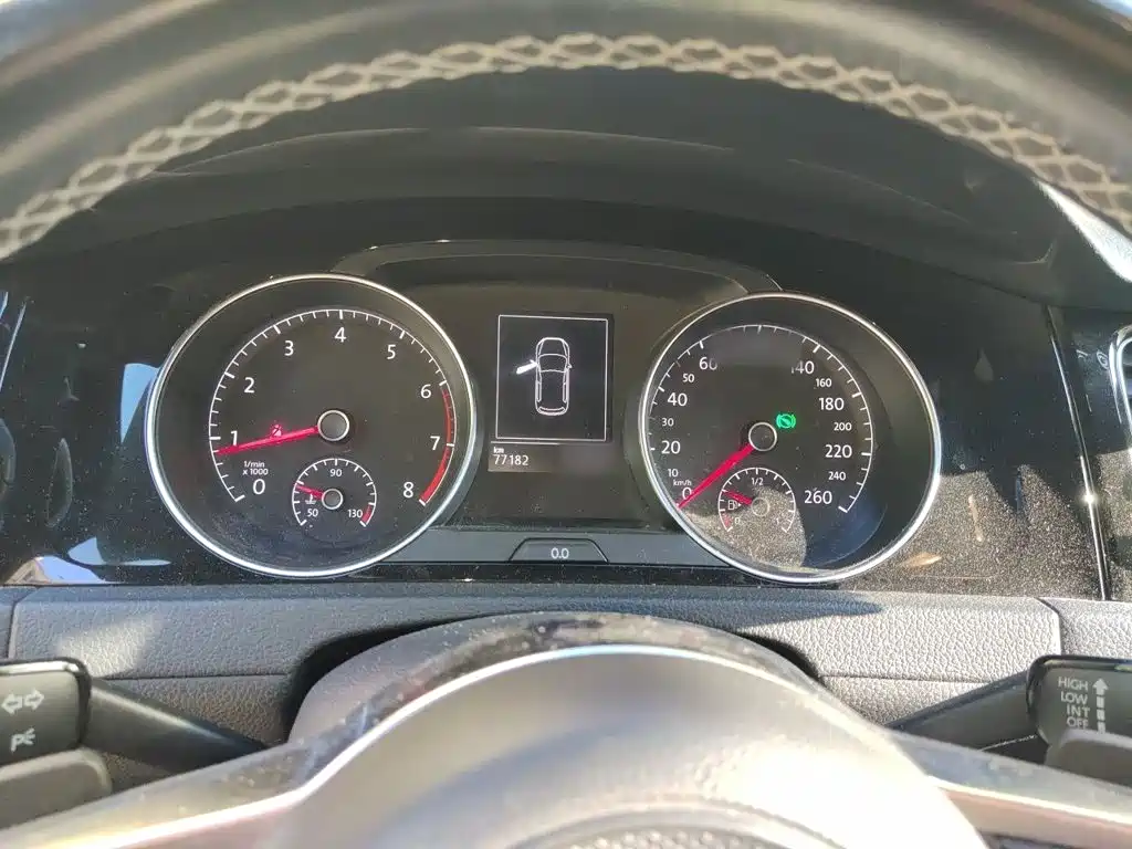 Volkswagen Golf — миниатюра 4