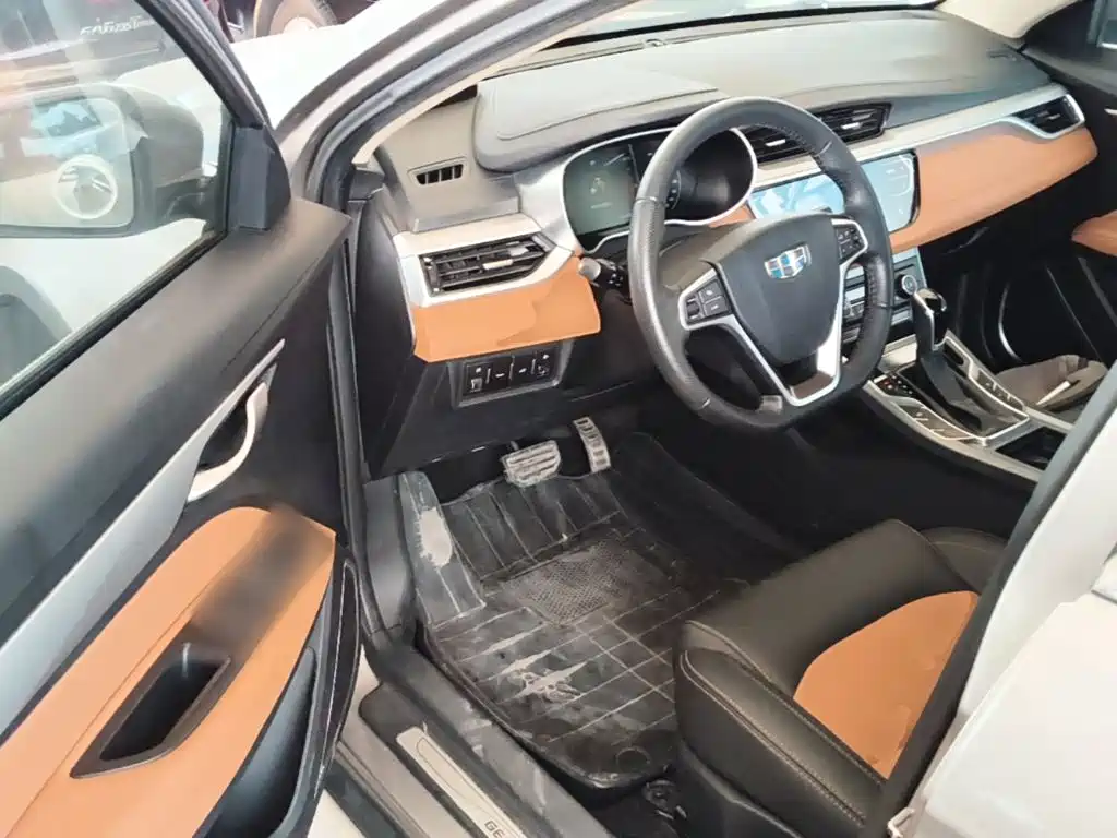 Geely Vision S1 — миниатюра 16