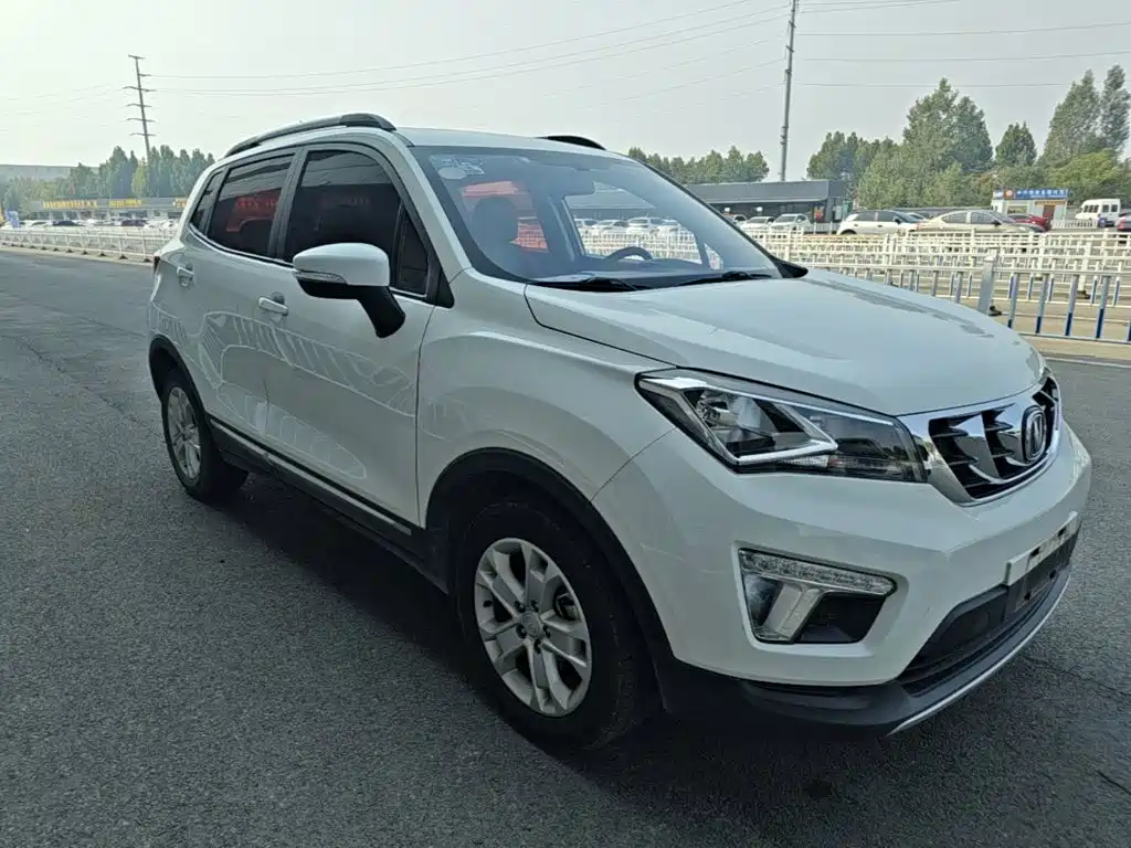 Changan CS15 — миниатюра 4