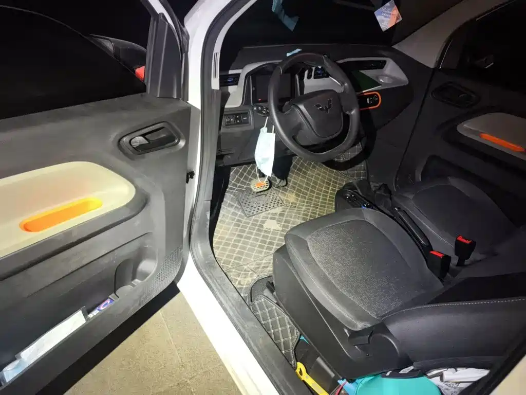 Wuling MINIEV — миниатюра 17