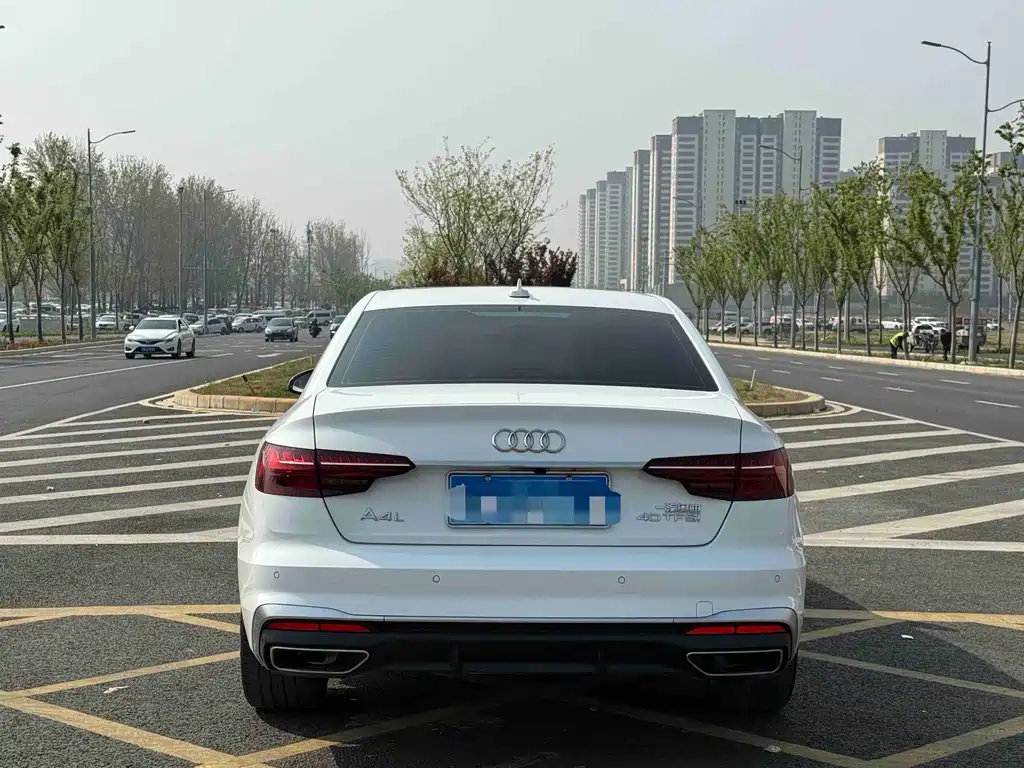 Audi A4L — миниатюра 8