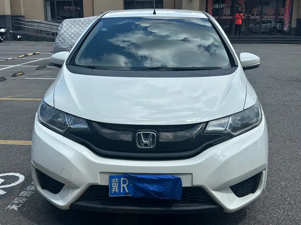Honda Fit — миниатюра 8