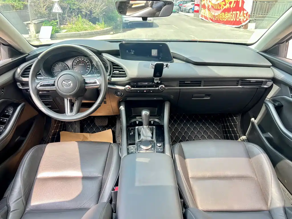 Mazda 3 Axela — миниатюра 9