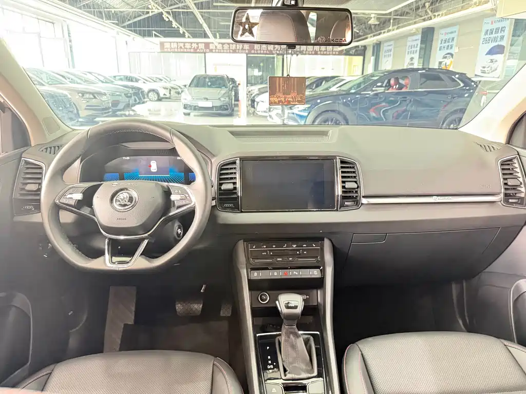 Skoda Karoq — миниатюра 5