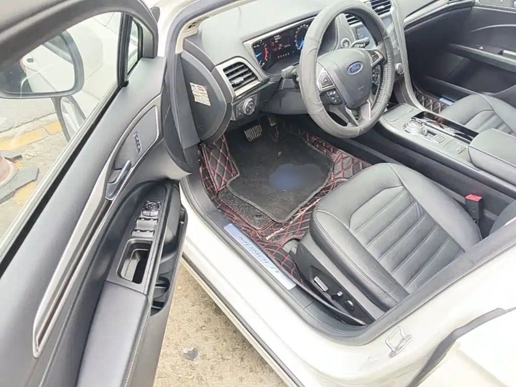 Ford Mondeo — миниатюра 16