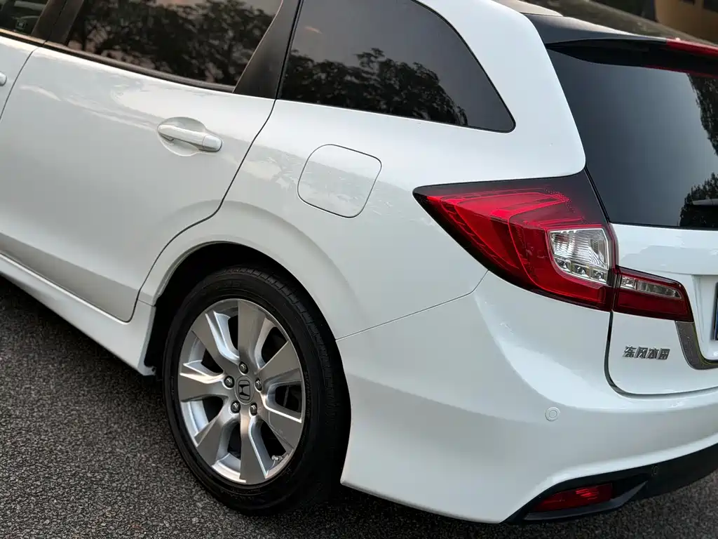Honda Jade — миниатюра 15