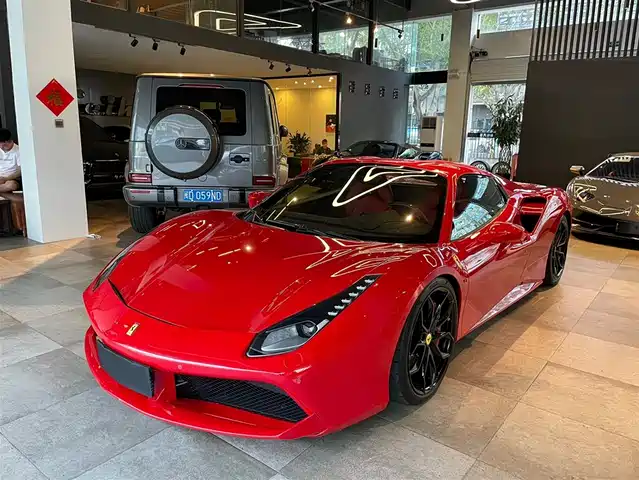 FERRARI 488 2019