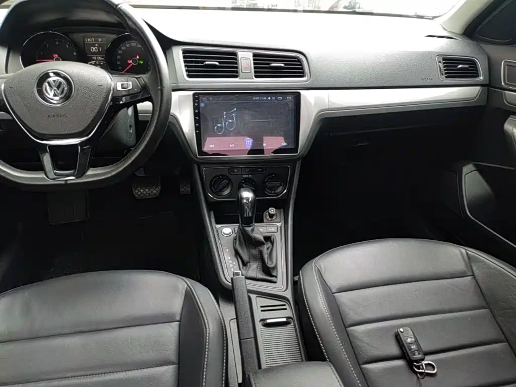Volkswagen Lavida — миниатюра 13