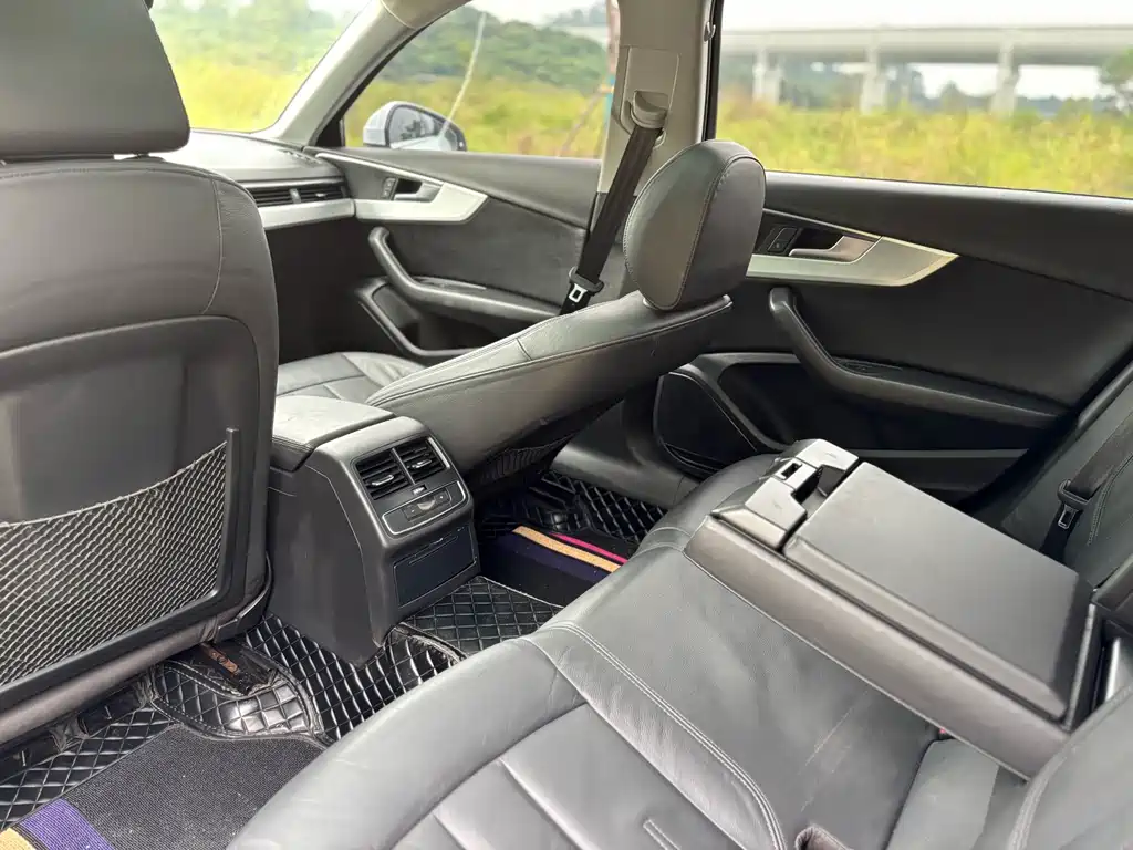 Audi A4L — миниатюра 12
