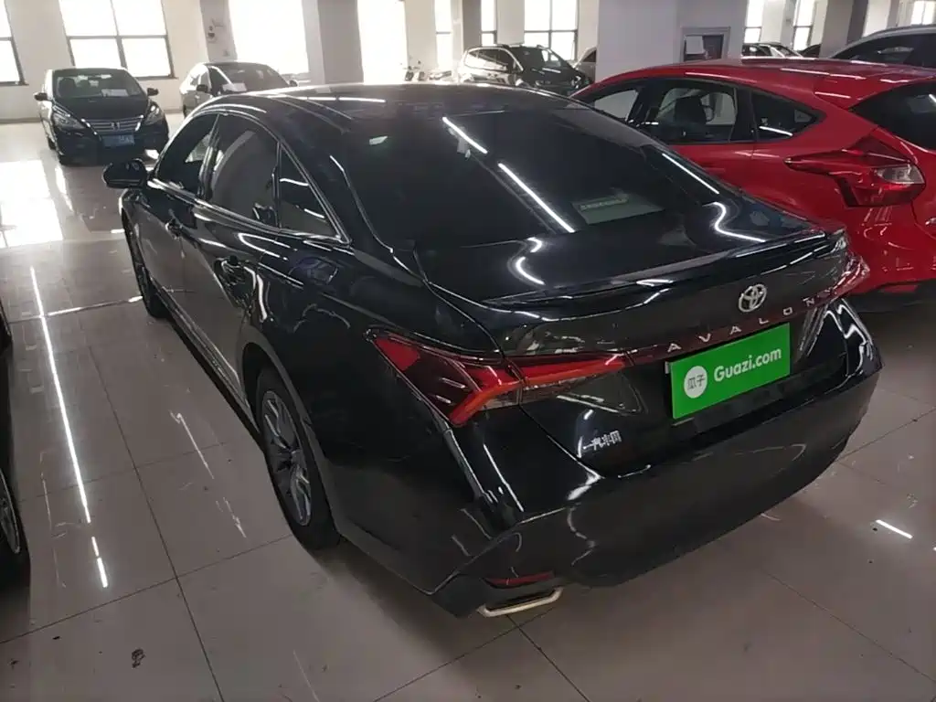 Toyota Avalon — миниатюра 5