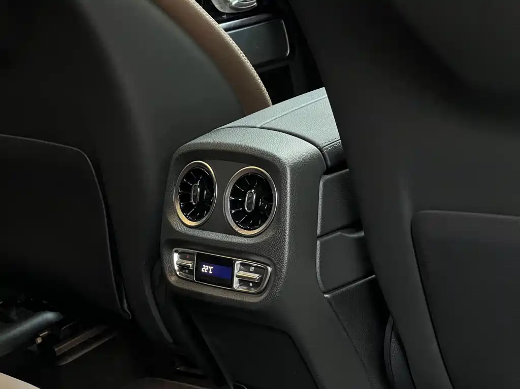 Mercedes-Benz G-Class — миниатюра 19