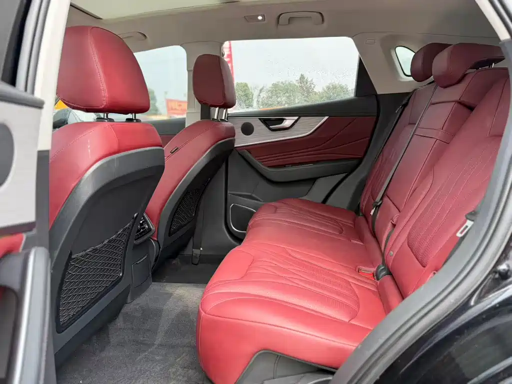 Hongqi Hongqi HS5 — миниатюра 9