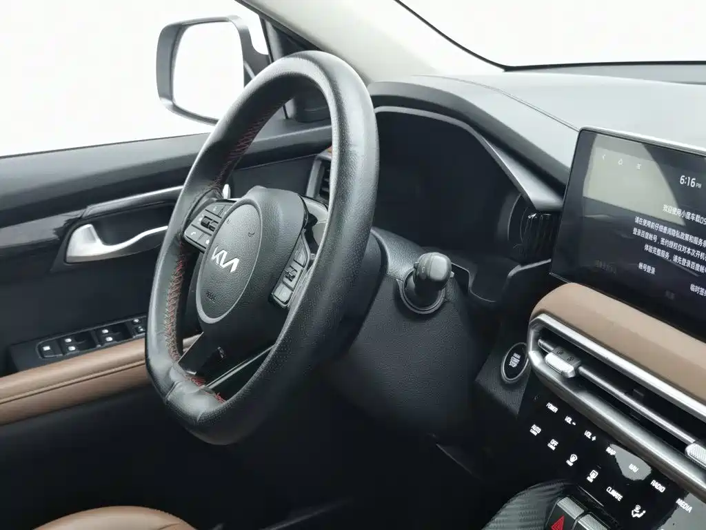 Kia Sportage — миниатюра 22
