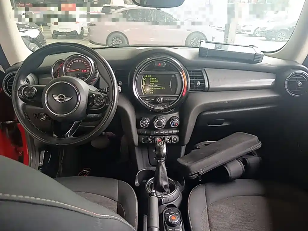 MINI Mini — миниатюра 10