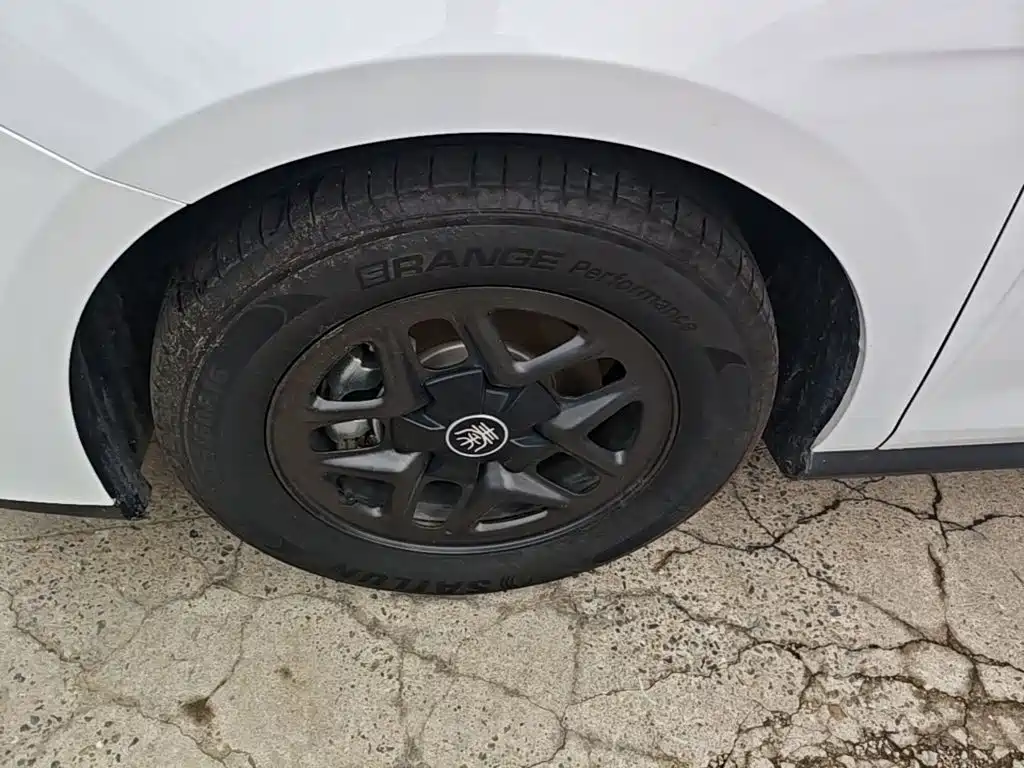 BYD Qin PLUS — миниатюра 23