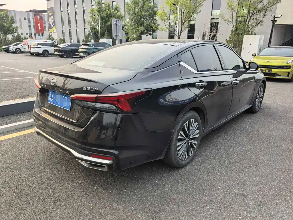 Nissan Teana — миниатюра 4
