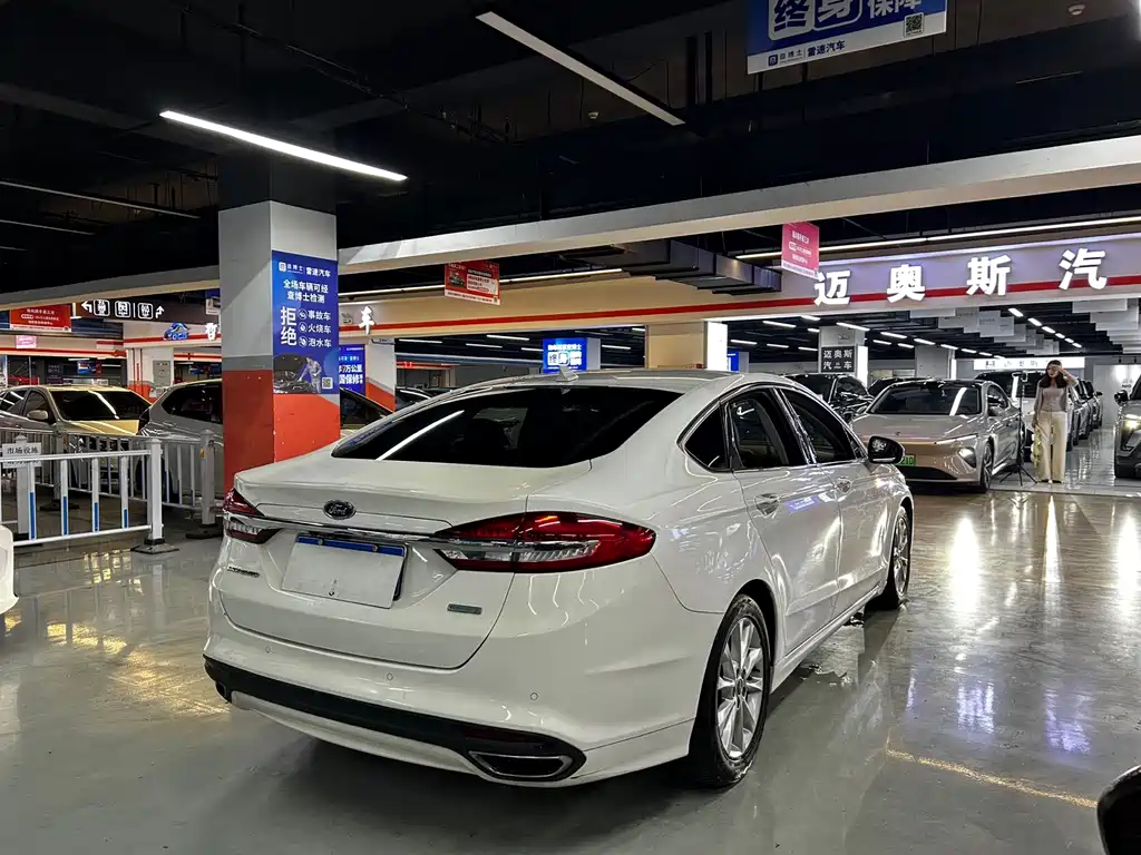 Ford Mondeo — миниатюра 13